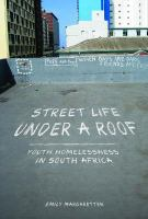 Street_life_under_a_roof